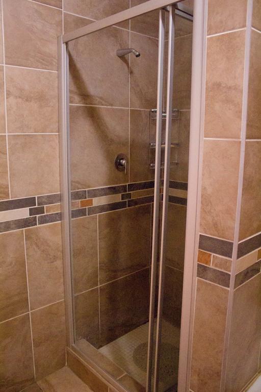 Khuvena Guesthouse Randburg Экстерьер фото