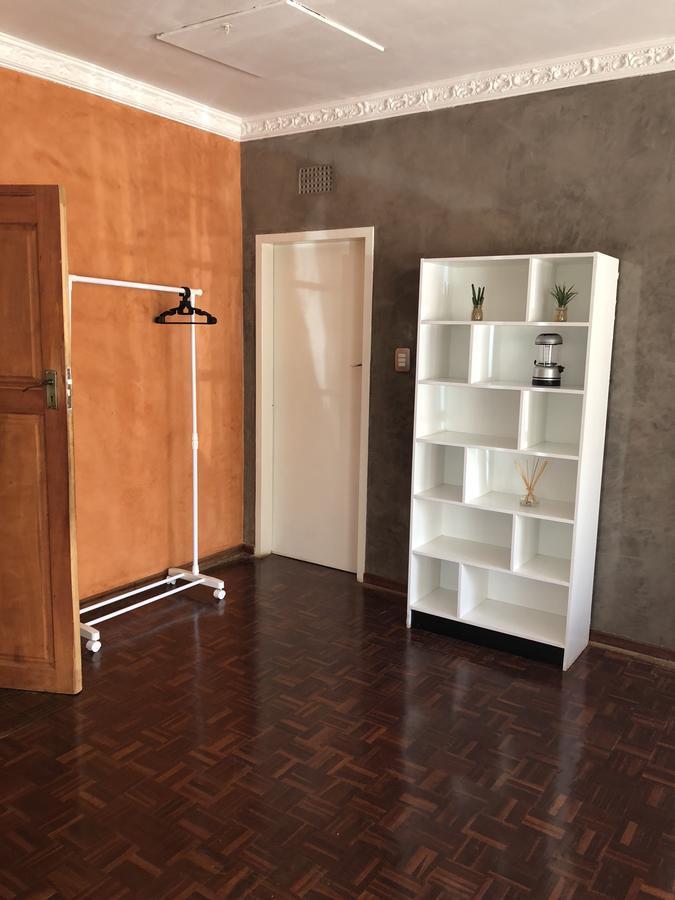 Khuvena Guesthouse Randburg Экстерьер фото