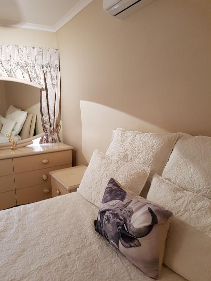 Khuvena Guesthouse Randburg Экстерьер фото